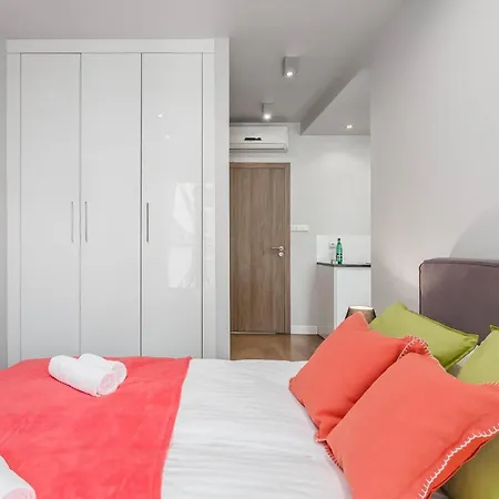 Rent Like - Oxygen Wronia 45 Ii * Варшава